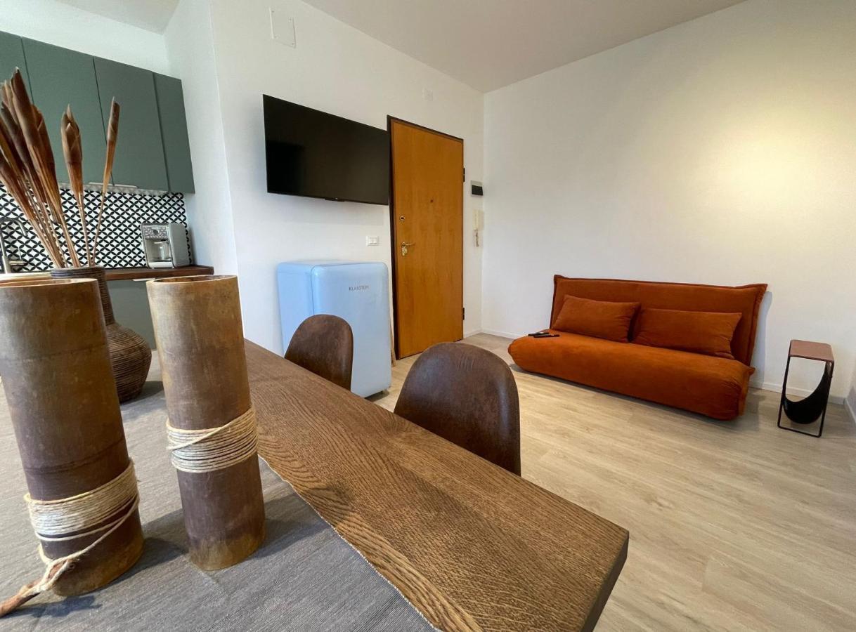 A Casa Di Ada 127 Apartment Pescara Luaran gambar