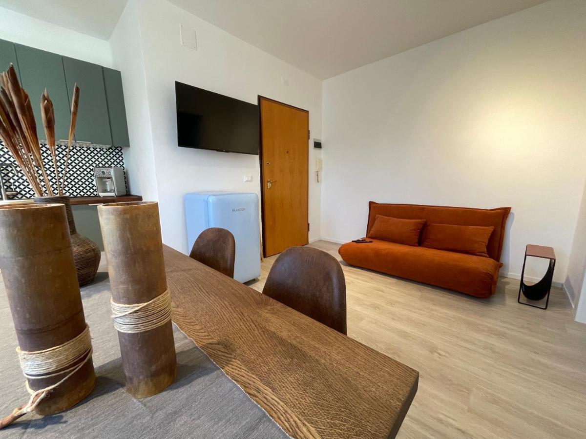 A Casa Di Ada 127 Apartment Pescara Luaran gambar